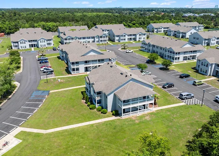With Pool 5 Miles To Beaches Apartment Gulf Shores